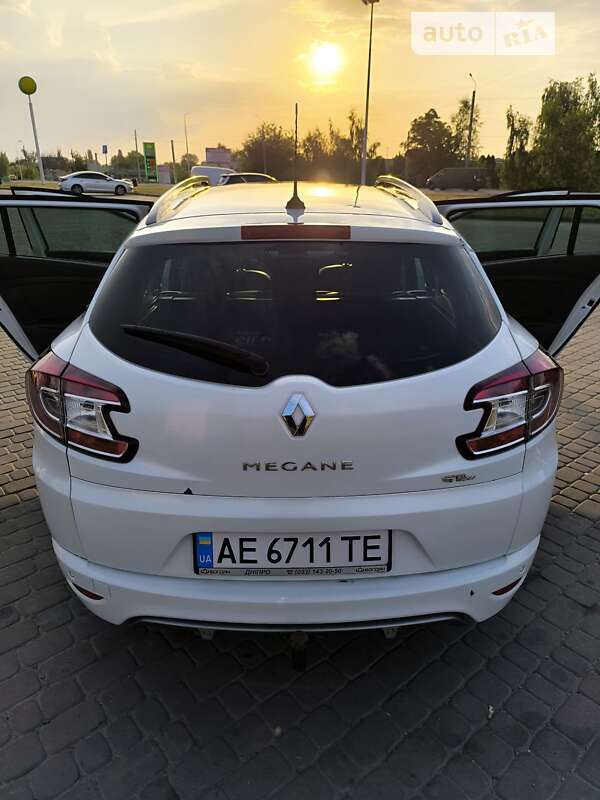 Универсал Renault Megane 2013 в Новомосковске фото 18 Универсал Renault Megane 2013 в Новомосковске