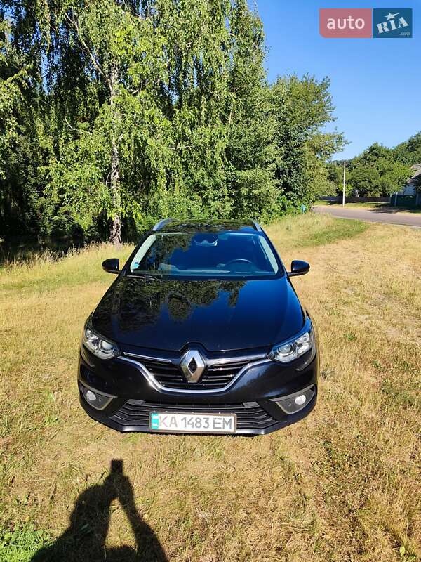 Универсал Renault Megane 2016 в 