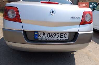 Кабриолет Renault Megane 2005 в 
