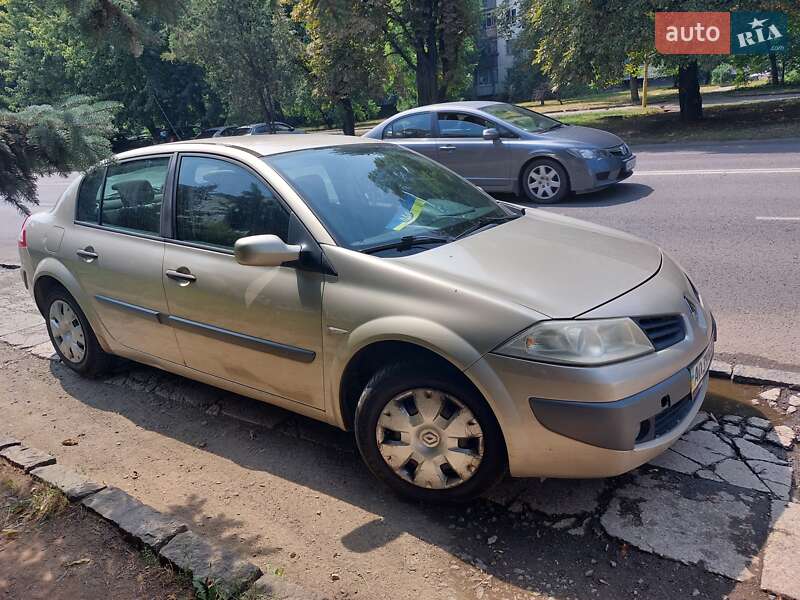 Седан Renault Megane 2007 в Ужгороді