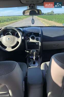 Седан Renault Megane 2005 в 