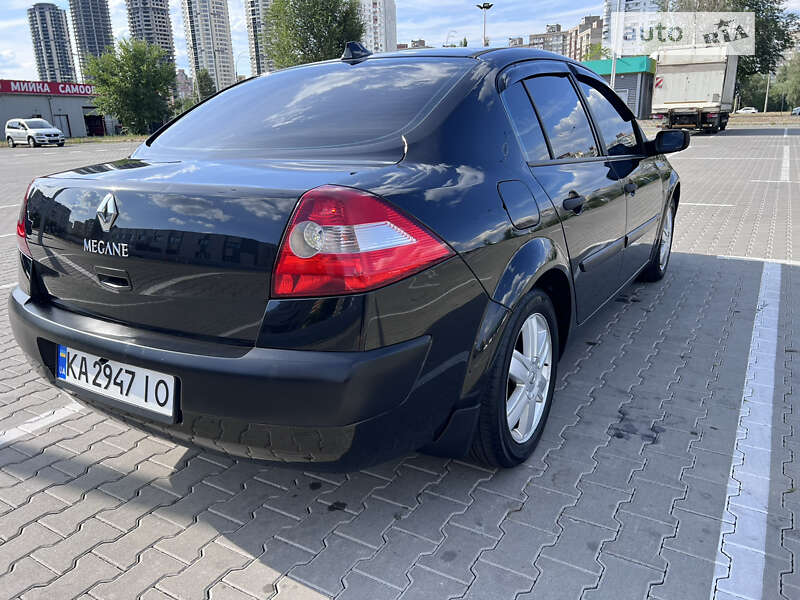 Седан Renault Megane 2005 в Києві