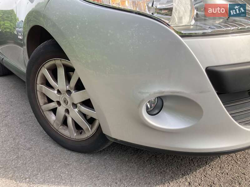 Универсал Renault Megane 2010 в Перегинском