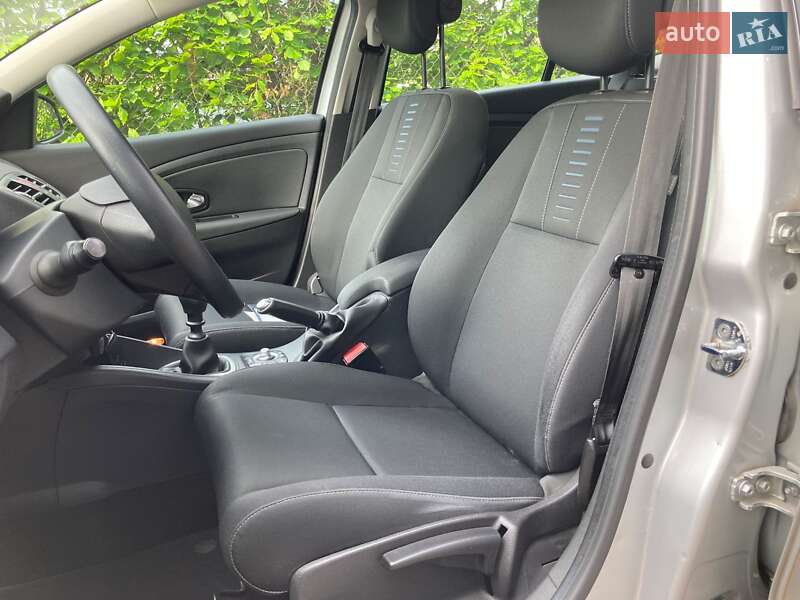 Универсал Renault Megane 2010 в Перегинском