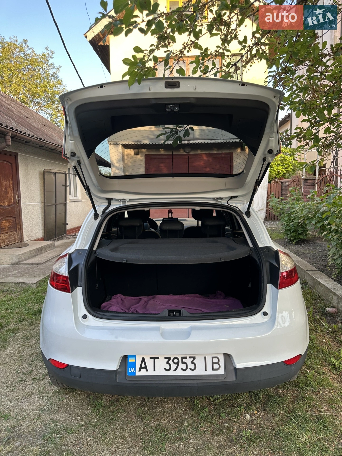 2014 Renault Megane - мініатюра 9