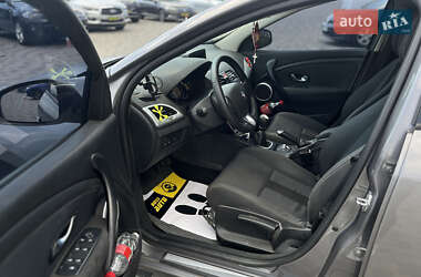 Универсал Renault Megane 2011 в 