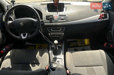 Универсал Renault Megane 2011 в 
