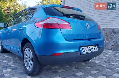 Хетчбек Renault Megane 2012 в Ходореві