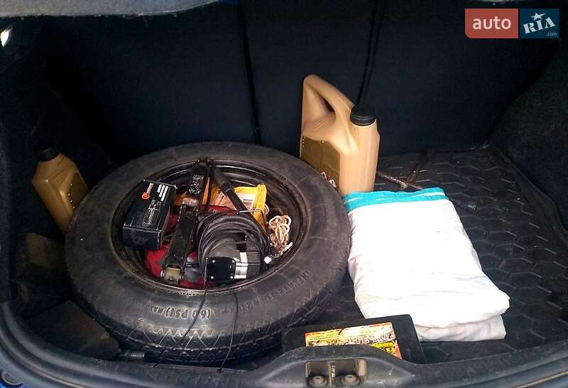 Хэтчбек Renault Megane 2006 в Вознесенске фото 11 Хэтчбек Renault Megane 2006 в Вознесенске