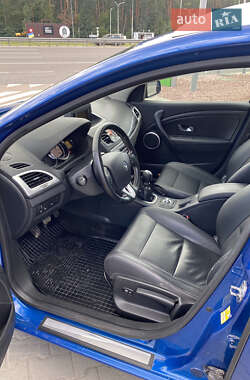 Универсал Renault Megane 2011 в 