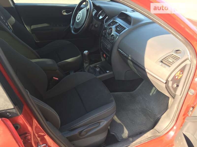 Седан Renault Megane 2008 в Звягелі фото 11 Седан Renault Megane 2008 в Звягелі