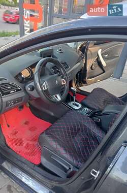 Универсал Renault Megane 2011 в 