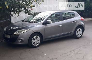 Хэтчбек Renault Megane 2010 в Конотопе