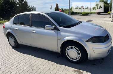 Седан Renault Megane 2005 в Стрые