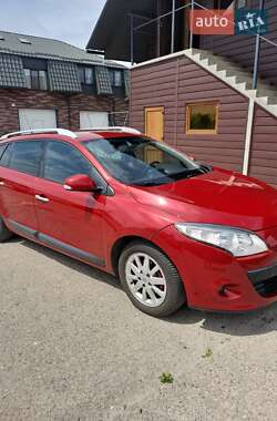 Универсал Renault Megane 2010 в 