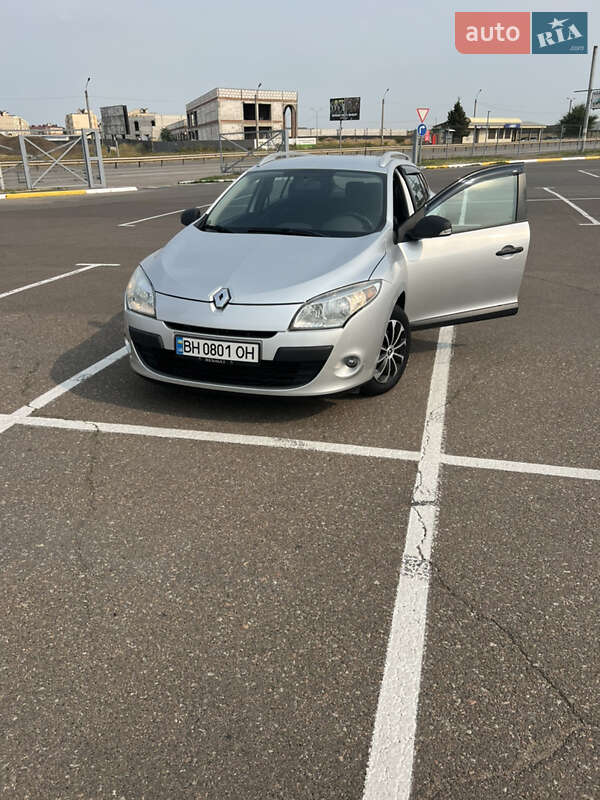 Універсал Renault Megane 2011 в Одесі