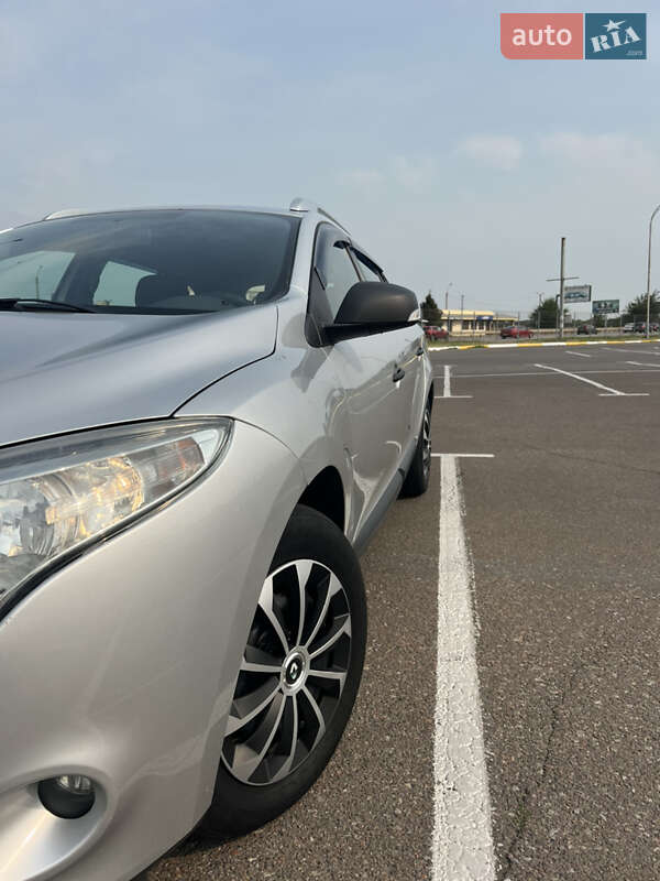 Універсал Renault Megane 2011 в Одесі