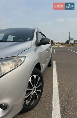 Универсал Renault Megane 2011 в 