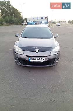 Хэтчбек Renault Megane 2008 в 