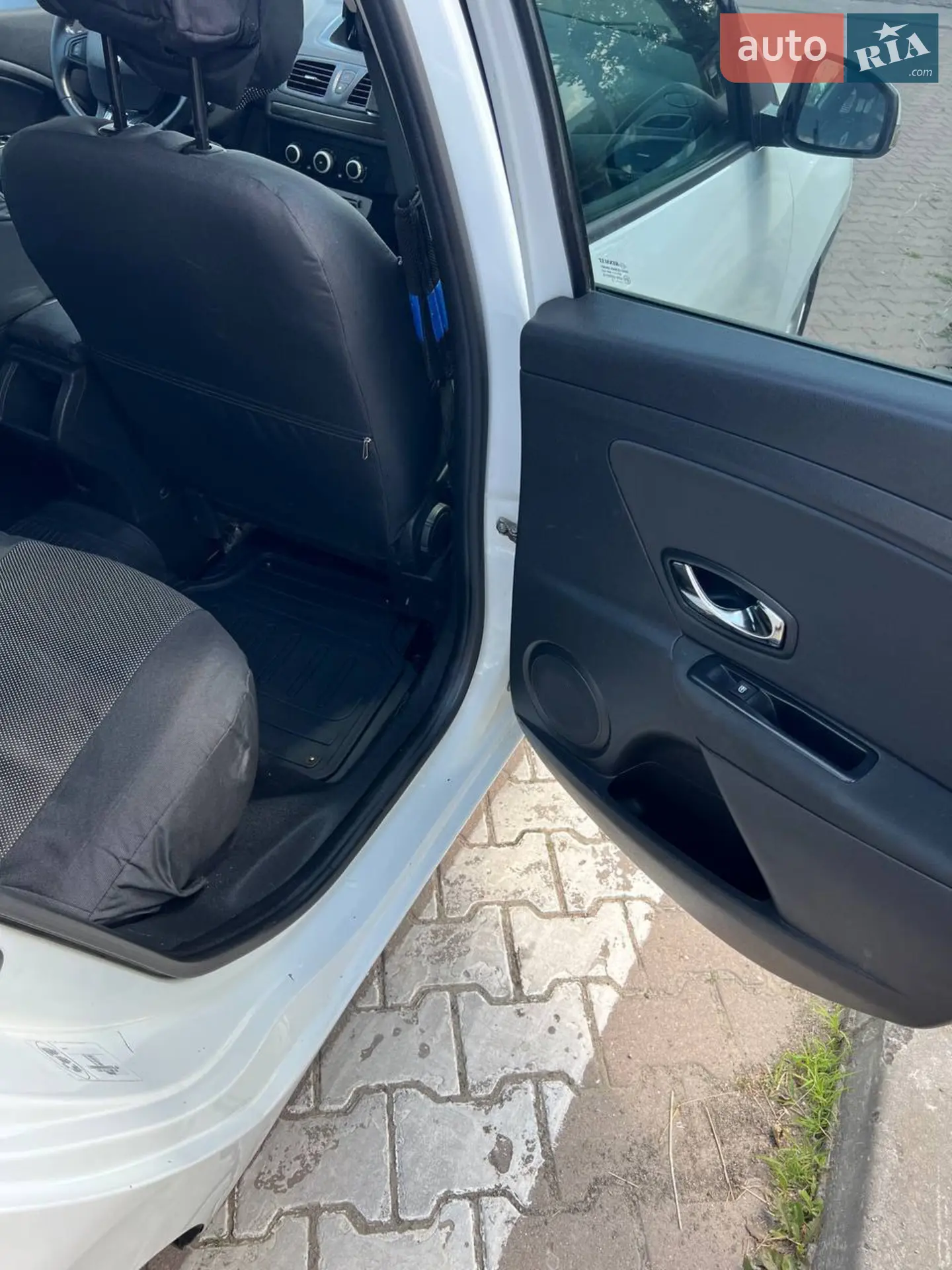 2013 Renault Megane - мініатюра 14