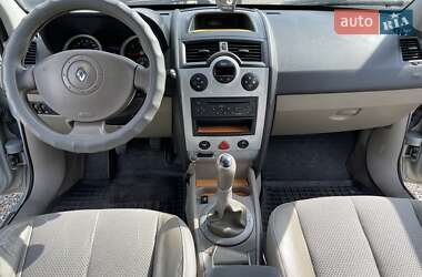 Седан Renault Megane 2003 в 