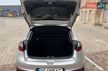 Хэтчбек Renault Megane 2009 в 