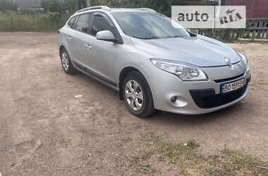 Универсал Renault Megane 2010 в Коростене