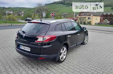 Универсал Renault Megane 2011 в Воловце