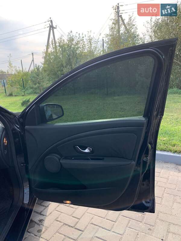 Універсал Renault Megane 2010 в Любомлі