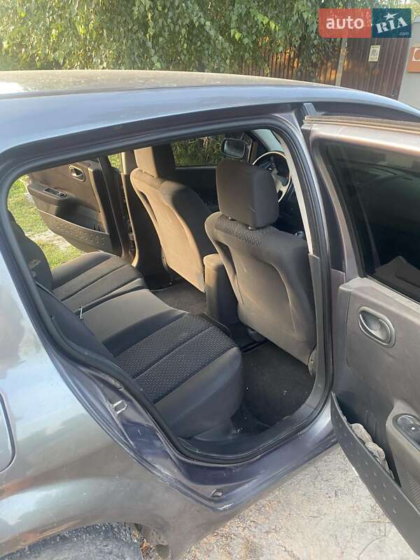 Хэтчбек Renault Megane 2003 в Киеве