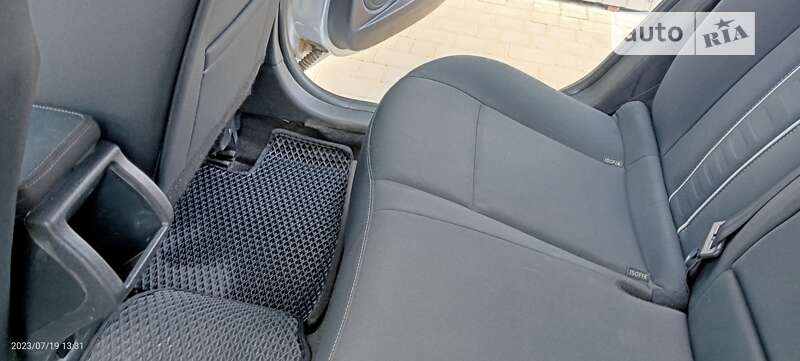 Универсал Renault Megane 2013 в Раздельной