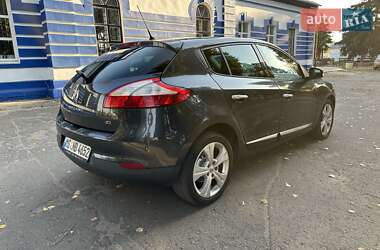 Хэтчбек Renault Megane 2010 в 