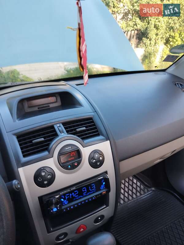 Хетчбек Renault Megane 2004 в Заліщиках