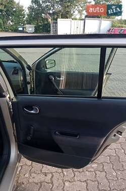 Универсал Renault Megane 2005 в 