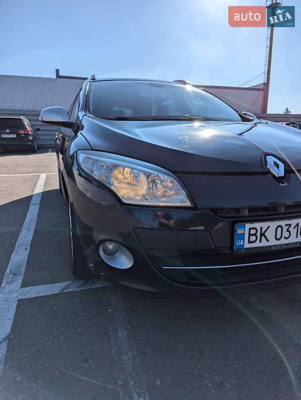Універсал Renault Megane 2010 в Рівному