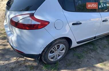 Хэтчбек Renault Megane 2011 в 