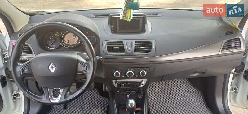Універсал Renault Megane 2015 в Глухові