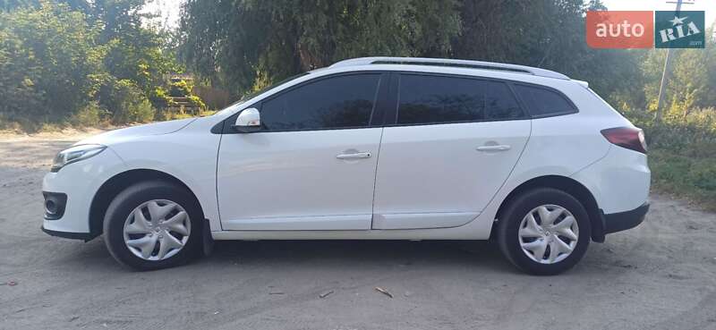 Універсал Renault Megane 2015 в Глухові