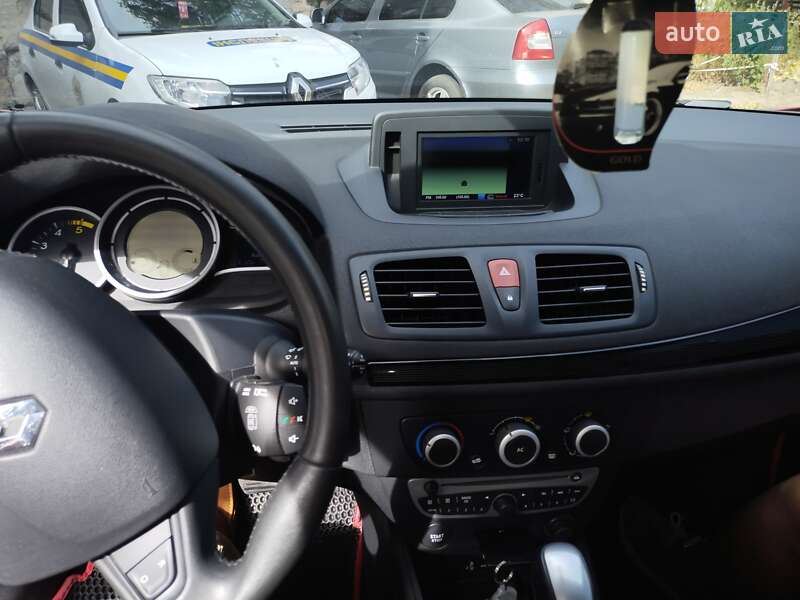 Хетчбек Renault Megane 2010 в Сумах
