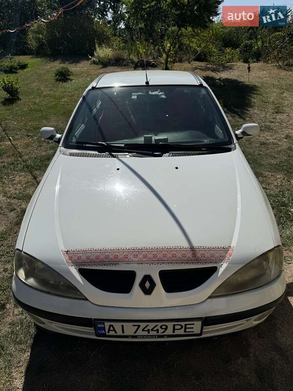 Хэтчбек Renault Megane 2002 в Киеве