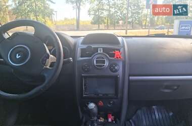 Седан Renault Megane 2006 в 