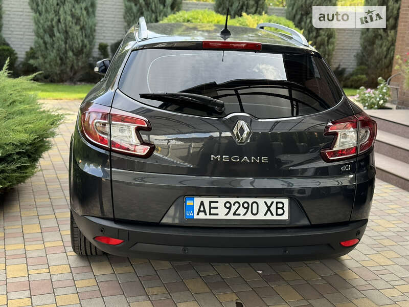 Хетчбек Renault Megane 2012 в Дніпрі