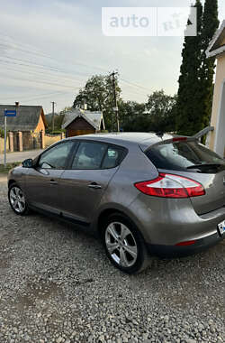 Хетчбек Renault Megane 2011 в Чернівцях