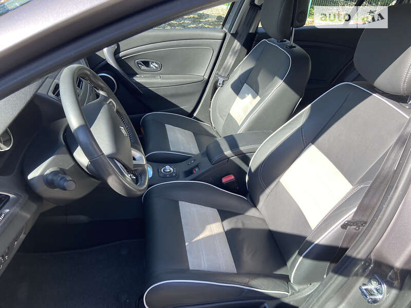 Хэтчбек Renault Megane 2012 в Коломые фото 13 Хэтчбек Renault Megane 2012 в Коломые