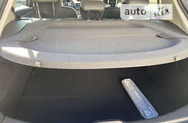 Хэтчбек Renault Megane 2012 в 