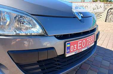 Универсал Renault Megane 2011 в Хороле