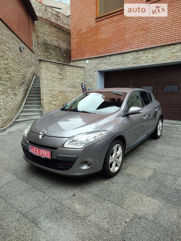 Хэтчбек Renault Megane 2008 в Киеве