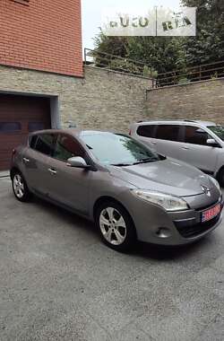 Хэтчбек Renault Megane 2008 в Киеве