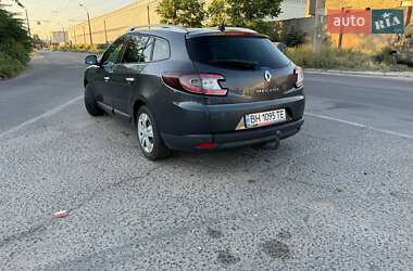 Универсал Renault Megane 2010 в 