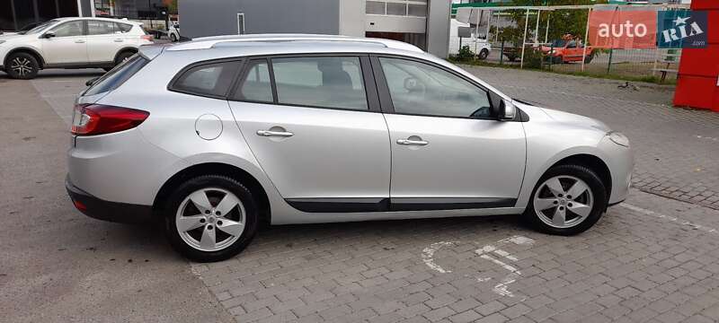 Универсал Renault Megane 2011 в Луцке